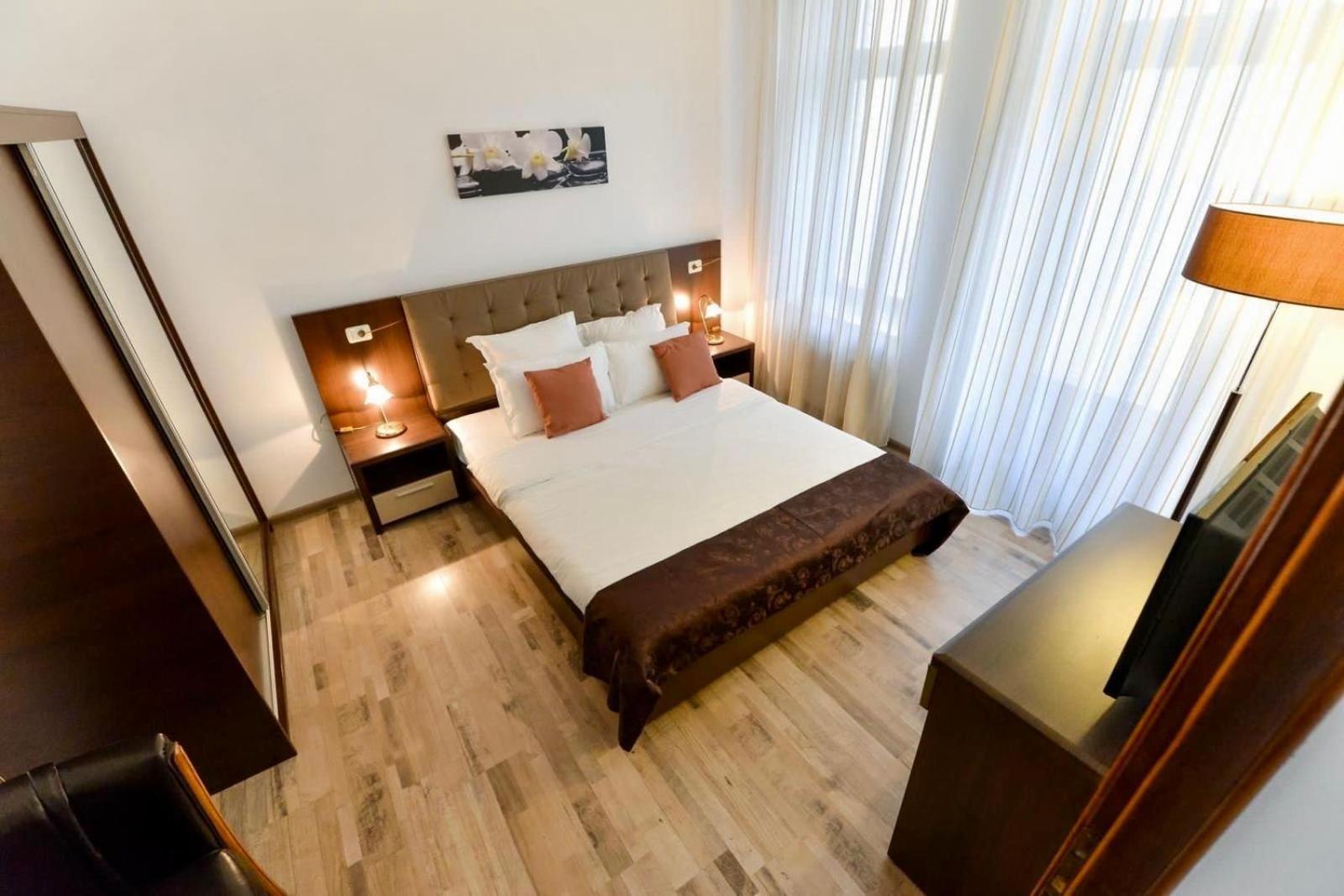 Ago Apartments Bukarest Kültér fotó